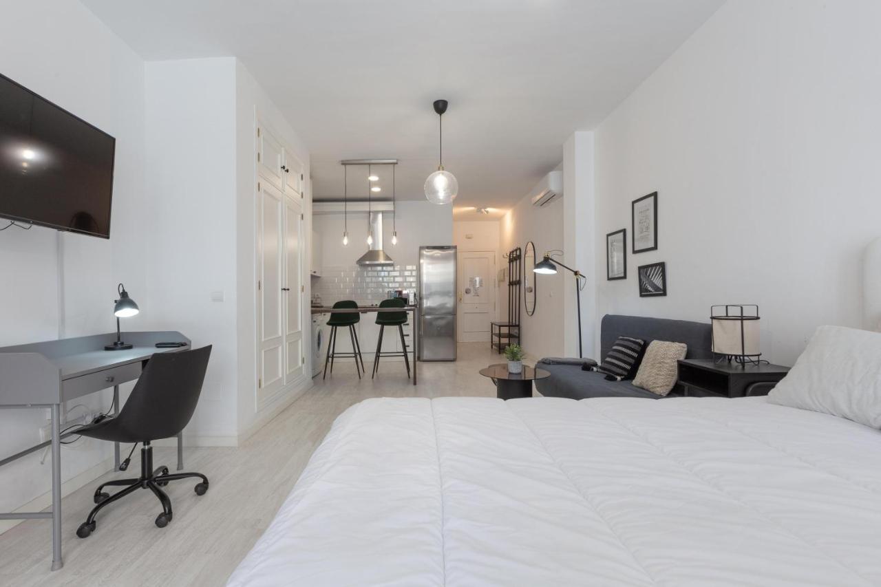 Jinetes Holidays Malaga Ngoại thất bức ảnh