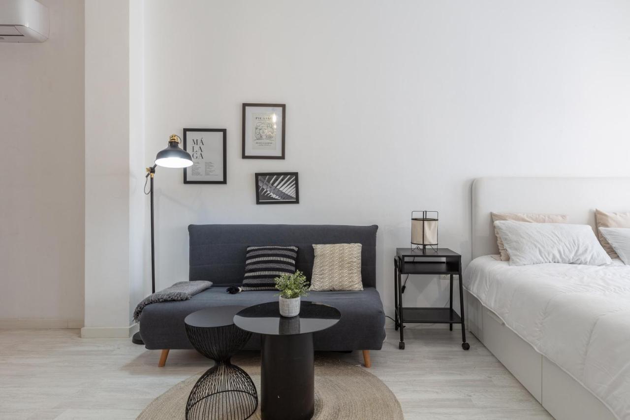 Jinetes Holidays Malaga Ngoại thất bức ảnh